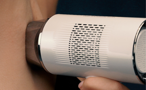 IPL vs Laser Hair Removal: What’s The Difference?