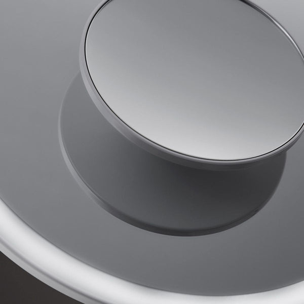 Magnifying mirror functionality