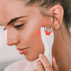 GloPRO Microneedling Regeneration Tool